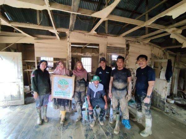 Kemenhut Intensifkan Pemanfaatan Kayu Hanyutan Pascabencana Sumatera