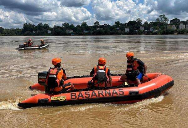 Nelayan di Barito Utara Hilang Usai Terjatuh dari Sampan, Tim SAR Masih lakukan Pencarian