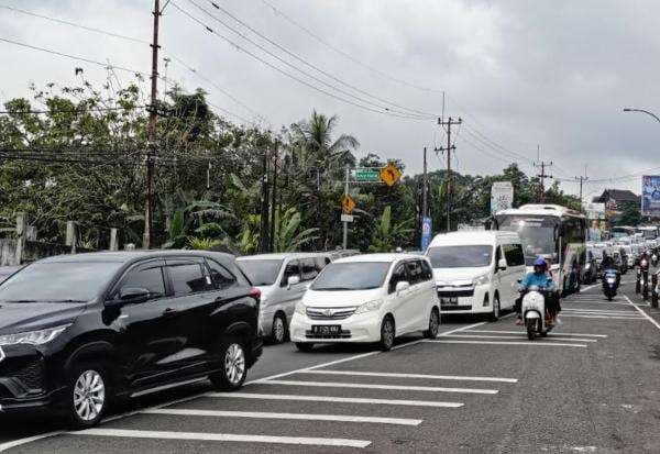 Libur Natal, Lalu Lintas di Objek Wisata dan Tol Macet