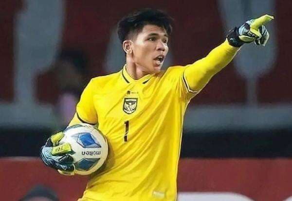 Cahya Supriadi Tak Jadi Pilihan Utama Timnas Indonesia U-22 Lagi Usai Gawangnya Kebobolan 3 Gol Lawan Mali? Cahya Supriadi Tak Jadi Pilihan Utama Timnas Indonesia U-22 Lagi Usai Gawangnya Kebobolan 3 Gol Lawan Mali?
