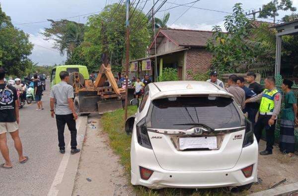 Mobil Anak Anggota DPRD Serang Tabrak Tiga Motor, Enam Orang Jadi Korban
