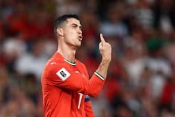 Permintaan Nyeleneh Cristiano Ronaldo Jelang Republik Irlandia vs Portugal: Ayo Bully Saya!