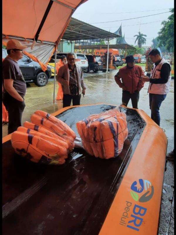 Tanggap Bencana, BRI Peduli Salurkan Bantuan Bagi Warga Terdampak di Wilayah Sumatera