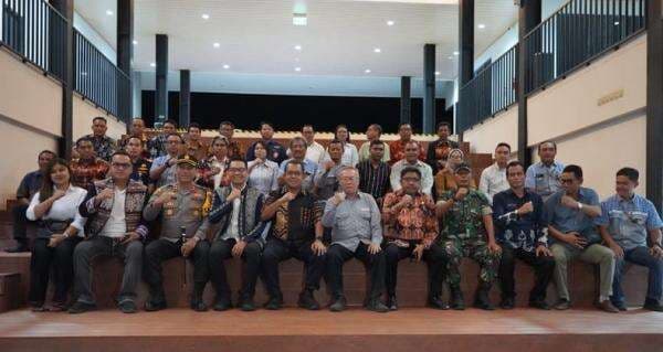 Dorong Pertumbuhan Ekonomi Sumba Timur, Gubernur NTT Tinjau Industri Gula Lokal