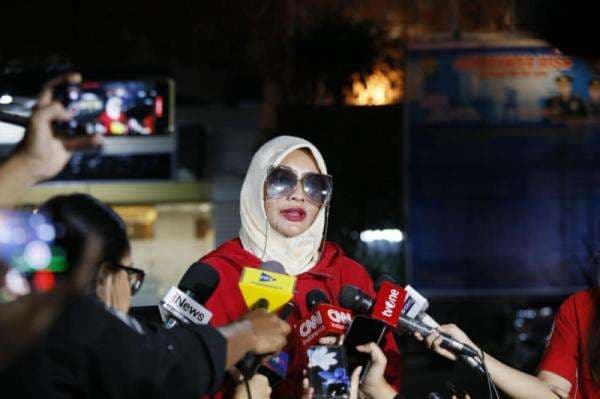 Diperiksa Pakai Kursi Roda, Doktif Bantah Sindir Richard Lee: Saya Kooperatif