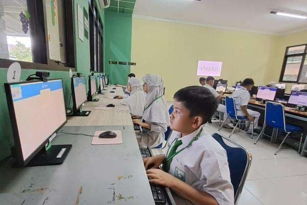SD Islam Al-Azhar Kelapa Gading Surabaya Raih Posisi 5 Besar TKA 2026 SD Islam Al-Azhar Kelapa Gading Surabaya Raih Posisi 5 Besar TKA 2026