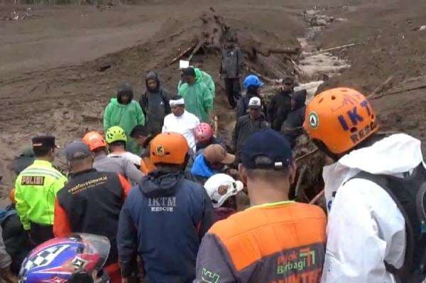 Longsor Cisarua Bandung Barat, Pemerintah Modifikasi Cuaca Permudah Evakuasi Korban