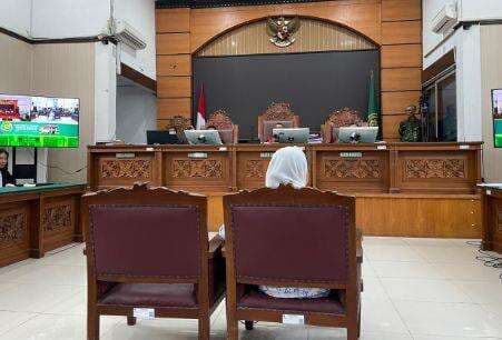 Nikita Mirzani Klaim Dijebak Reza Gladys, Minta Dibebaskan dari Segala Tuduhan