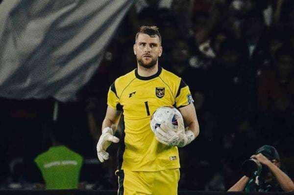 Maarten Paes Selangkah Lagi Gabung Ajax, FC Dallas Ketiban Untung Besar