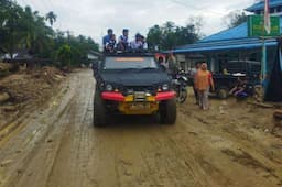 Polri Terus Kerahkan Bantuan ke Sumatra, Pulihkan Kondisi usai Bencana