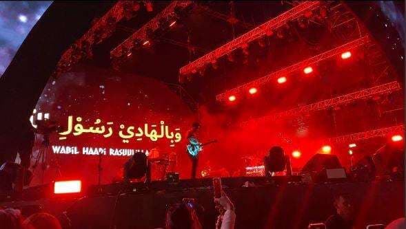 Wali Guncang Panggung Utama Synchronize Fest, Ajak Penonton Bersolawat