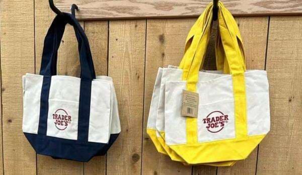 Ramai Fenomena Tote Trader Joe’s: Tas Belanja Murah Dijual Ratusan Juta