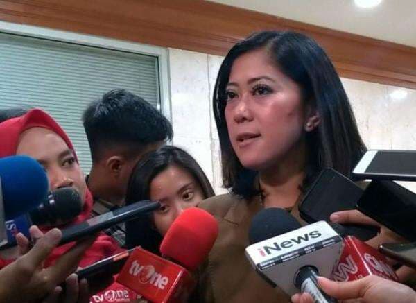 Menkomdigi Bakal Larang Penjualan Pakaian Bekas di Medsos