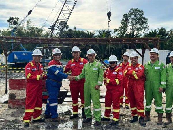 SKK Migas dan Petrogas Memulai Proyek CEOR di WK Kepala Burung Papua