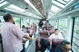 Pengalaman Wisata Baru! KAI Sulap Perjalanan ke Bandung Jadi Lebih Hangat dan Berkesan