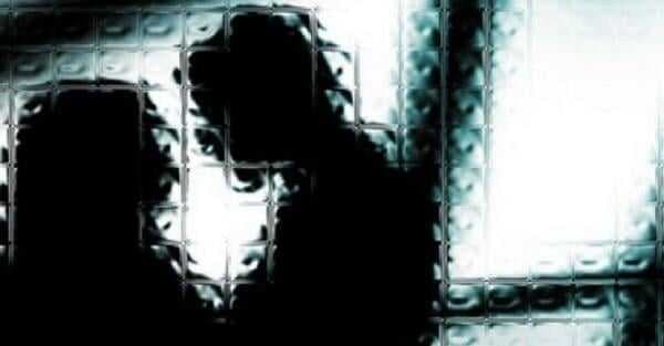 Heboh! Suami di Sinjai Pergoki Istri Ngamar Bareng Selingkuhan, Badik Nyaris 'Berbicara'