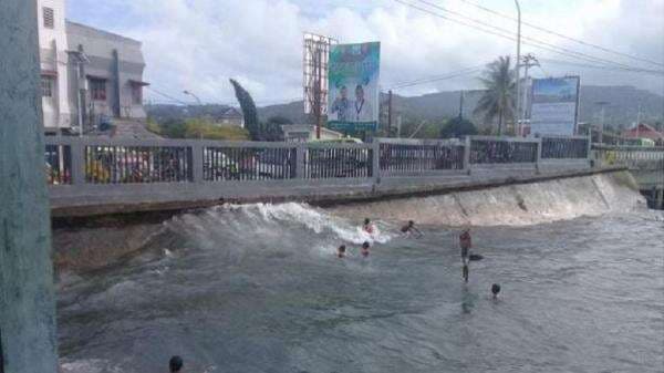 Siklon Tropis Fina Terdeteksi, BMKG: Waspada Gelombang Tinggi hingga 4 Meter