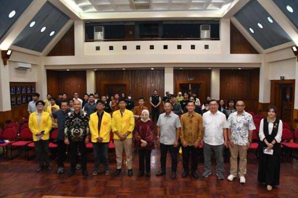 DPR: Pengaturan Media Baru Harus Segera Dibuat!