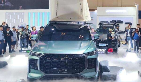 Chery Kembali Keluarkan Amunisi Mobil Baru Chery X di GJAW 2025