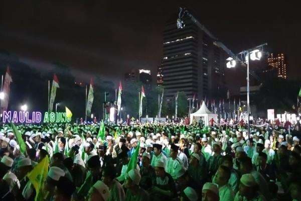 Pramono-Doel Hadiri Jakarta Bersholawat Bareng Majelis Nurul Musthofa di Monas