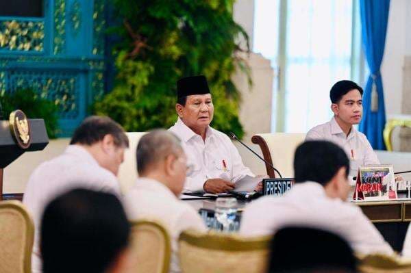 Prabowo Minta Tindak Tegas soal Laporan Oknum TNI-Polri Terlibat Tambang Ilegal hingga Penyelundupan