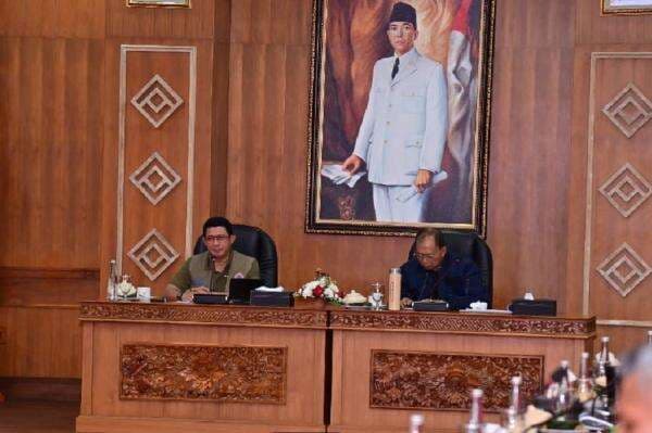 BNPB Kerahkan 600 Personel Tangani Banjir Bali, Cari Korban Hilang dan Bersih-bersih