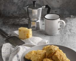 Hindari 5 Makanan Ini Dibarengi Minum Kopi, Nomor 4 Sudah Membudaya Ternyata Bahaya