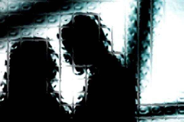 Terbukti Selingkuh dan Pungli, Anggota KPU OKU Timur Dipecat