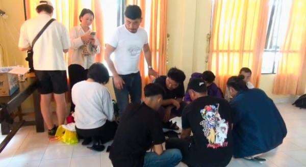 Polres Rote Ndao Amankan Kapal Tanpa Identitas dan 6 terduga Imigran Gelap Asal Cina