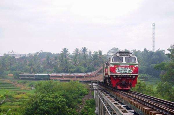 Libur Long Weekend, 36 Ribu Tiket Kereta Area Daop 9 Jember Ludes Terjual