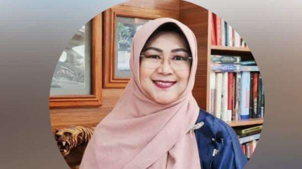 Riwayat Pendidikan dr Tifa dan Isu Ijazah Jokowi Riwayat Pendidikan dr Tifa dan Isu Ijazah Jokowi
