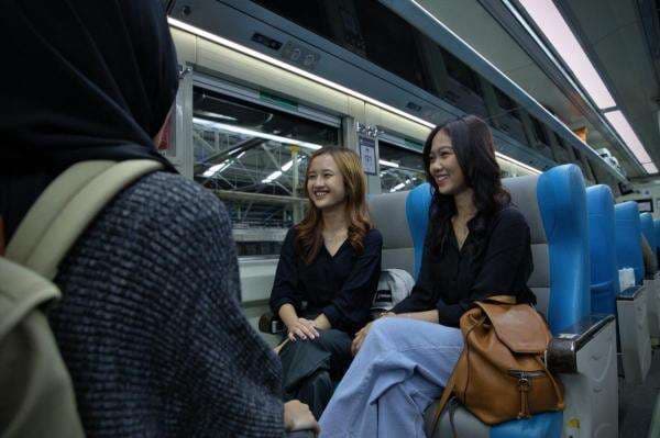 Perempuan Kini Makin Nyaman Naik Kereta, KAI Hadirkan Fitur Female Seat Map