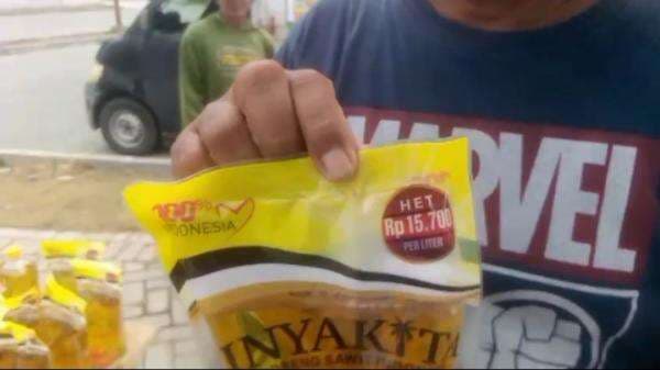 Pasar Ramadan, Minyakita di Kawasan Sentra Kuliner Jombang Diserbu Warga, Satu Jam Ludes!