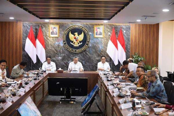 Amran Targetkan Penyerapan Beras Tembus 2,5 Juta Ton di 2026