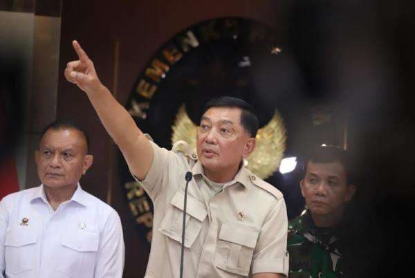 Respons Tegas Menko Polkam Ad Interim soal Dansat Siber TNI Akan Laporkan Ferry Irwandi