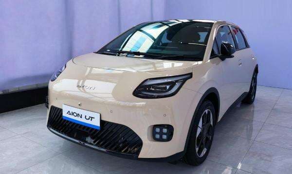 Bukan Wuling Binguo EV dan BYD Seagull, Ini Lawan Mobil listrik Aion UT di Indonesia