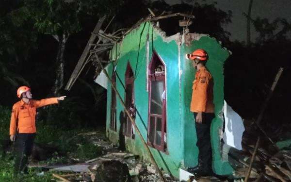 Puluhan Rumah Rusak dan Ratusan Jiwa Terdampak akibat Gempa Magnitudo 4,7 Bekasi