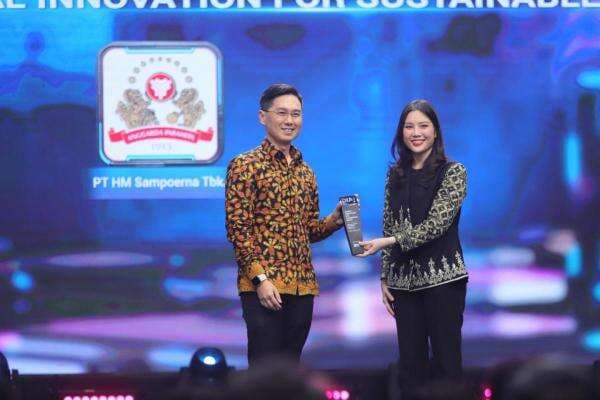 Sampoerna (HMSP) Sabet Pengharagaan DIA 2025 atas Inovasi untuk UMKM Indonesia