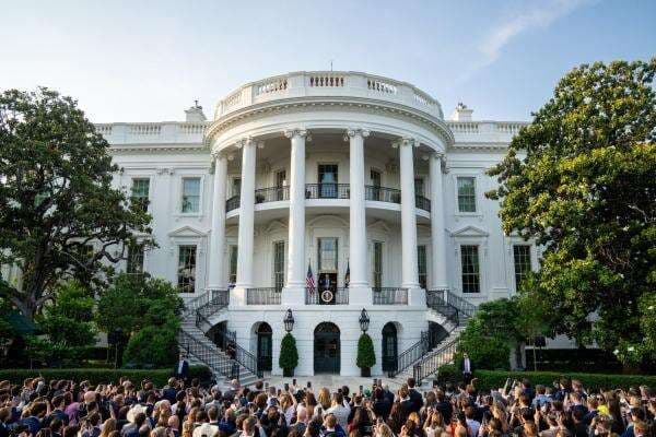 Trump Bakal Gelar Laga UFC di Gedung Putih untuk Rayakan 250 Tahun AS