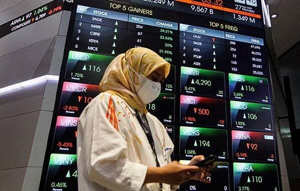 IHSG Hari Ini Dibuka Menguat ke 7.546, COIN dan AMMN Masuk Top Gainers