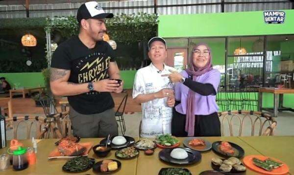 Cerita Ayah dan Umi Ayu Ting Ting dari Warung Kopi ke Restoran Impian Cerita Ayah dan Umi Ayu Ting Ting dari Warung Kopi ke Restoran Impian