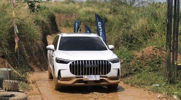 Test Drive Jaecoo J8 AWD: Mobil Ningrat Dijajal di Jalanan Berlumpur dan Tanjakan Ekstrem