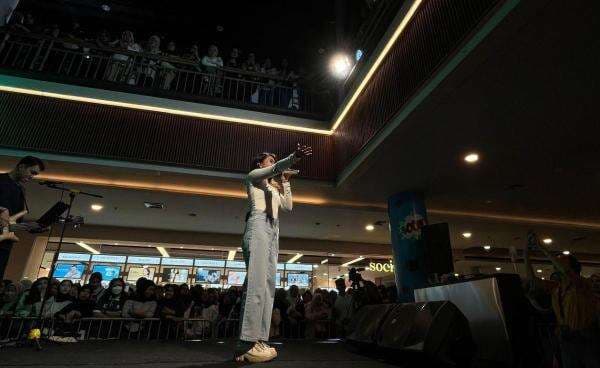 700 Warga Bandung Terpikat Pesona Star Media Nusantara di Showcase Journey Of Star Volume 21