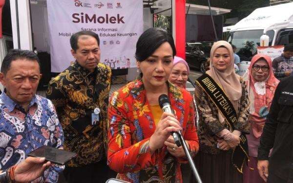 OJK Imbau Pekerja Migran Indonesia Hati-Hati dengan Penipuan saat Kerja di Luar Negeri