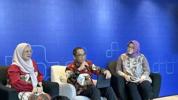 Komdigi Ungkap Worldcoin Kumpulkan 500.000 Data Pribadi Lewat Pindai Retina