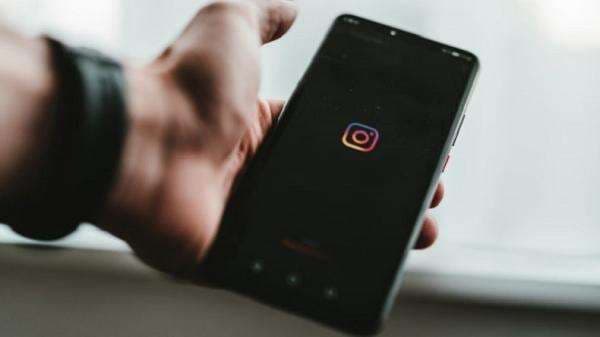 Cara Mematikan Status Online di Instagram: Lindungi Privasi Anda!