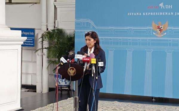 Menkomdigi Terbitkan Aturan Baru untuk Percepat Migrasi ke e-SIM Menkomdigi Terbitkan Aturan Baru untuk Percepat Migrasi ke e-SIM