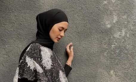 Paula Verhoeven Minta Maaf Berduaan di Kamar dengan Pria Lain, Baru Tahu Dilarang Agama