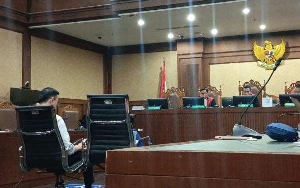 Kasus Importasi Gula, Tom Lembong Divonis 4,5 Tahun Penjara Kasus Importasi Gula, Tom Lembong Divonis 4,5 Tahun Penjara