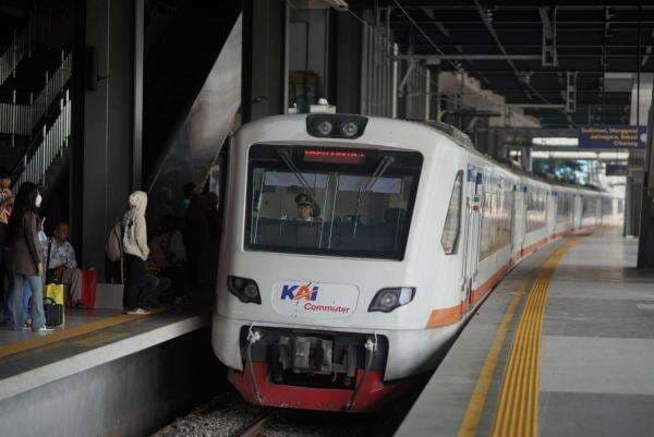 Revitalisasi Stasiun Tanah Abang Rampung, KAI Commuter Ubah Pola Operasi Peron mulai Hari Ini